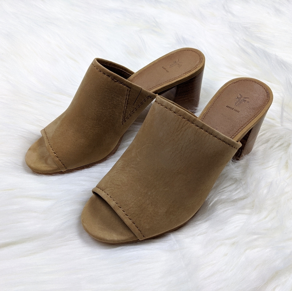 FRYE- Blake mule